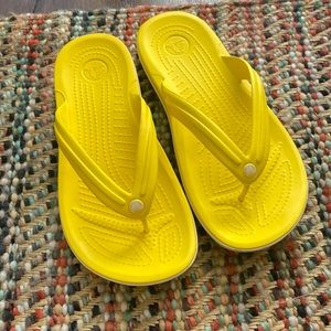 Crocs Flip Flops EUC